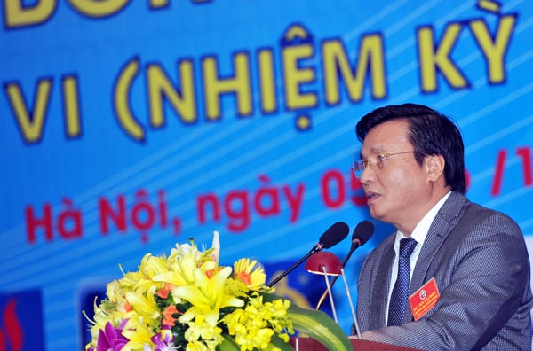 Ông Lê Văn Thành giữ chức Chủ tịch Liên đoàn Bóng chuyền Việt Nam nhiệm kỳ VI (2015 – 2019)
