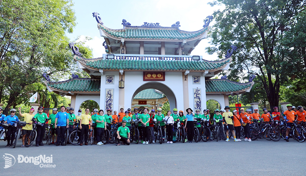 Hơn 800 VĐV tham gia chạy xe đạp cộng đồng 